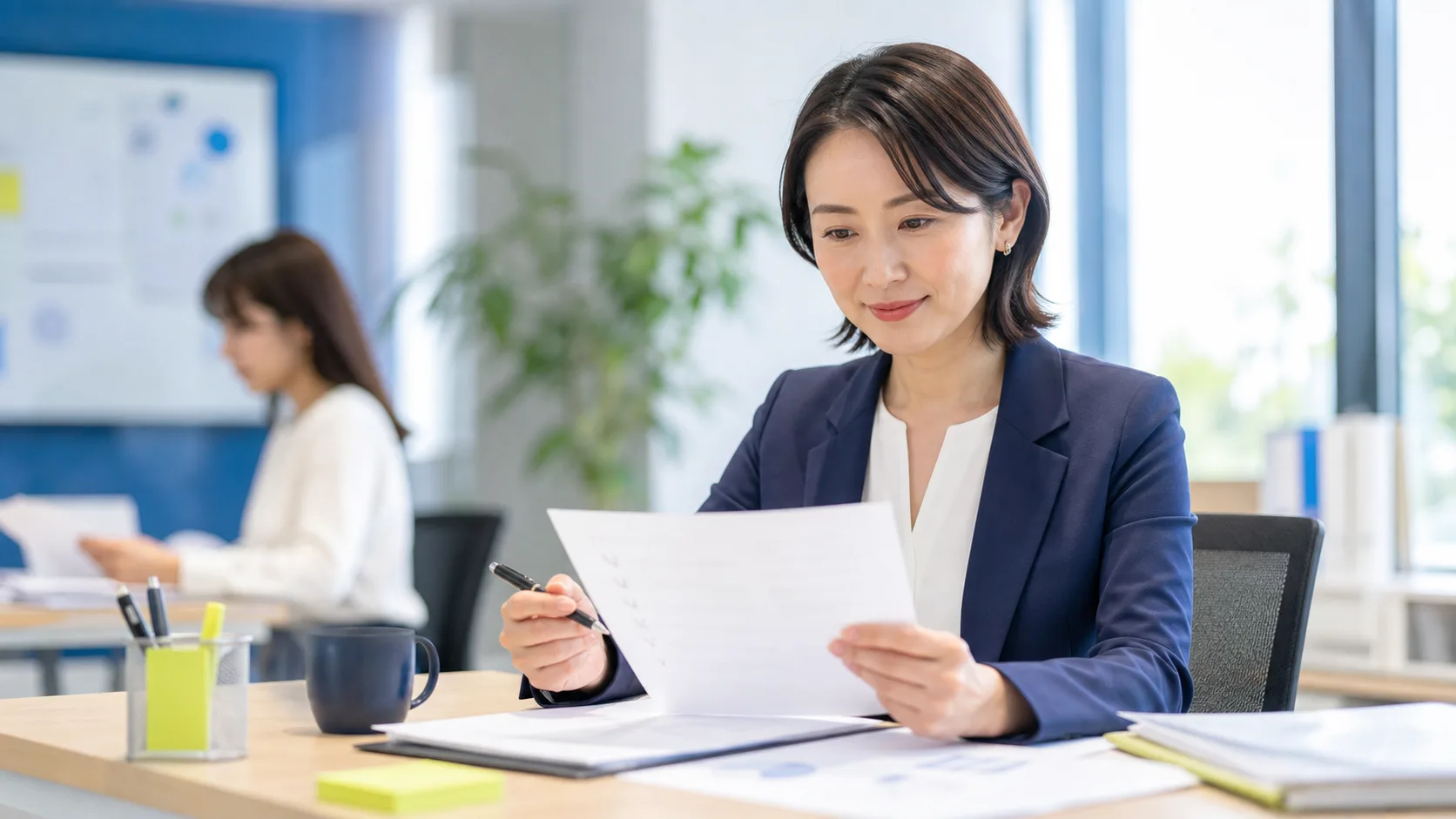 責任を伴う判断を人が確認する業務改善イメージ